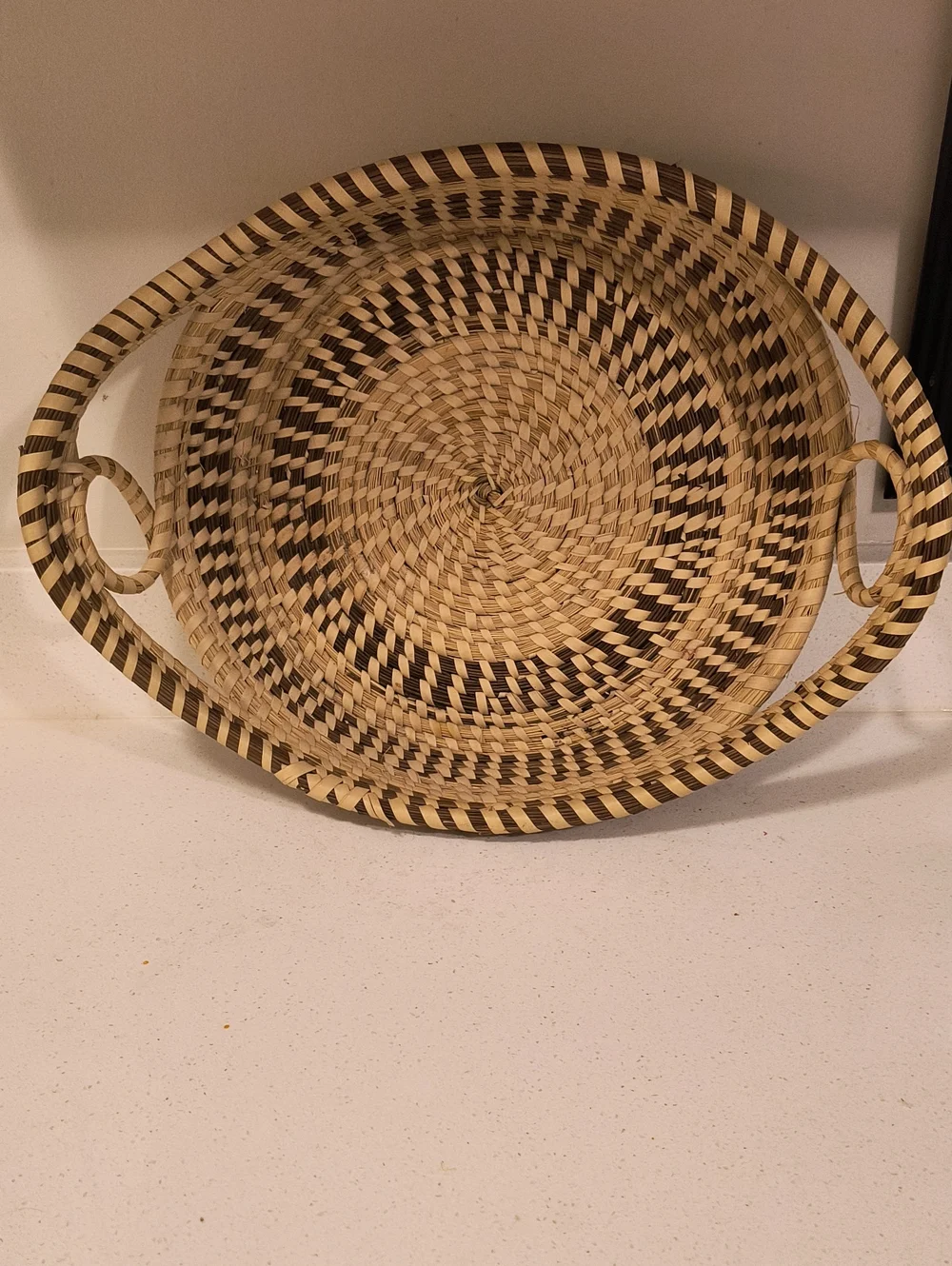 VINTAGE 80'S SWEETGRASS BASKET LOW COUNTRY FOLK ART